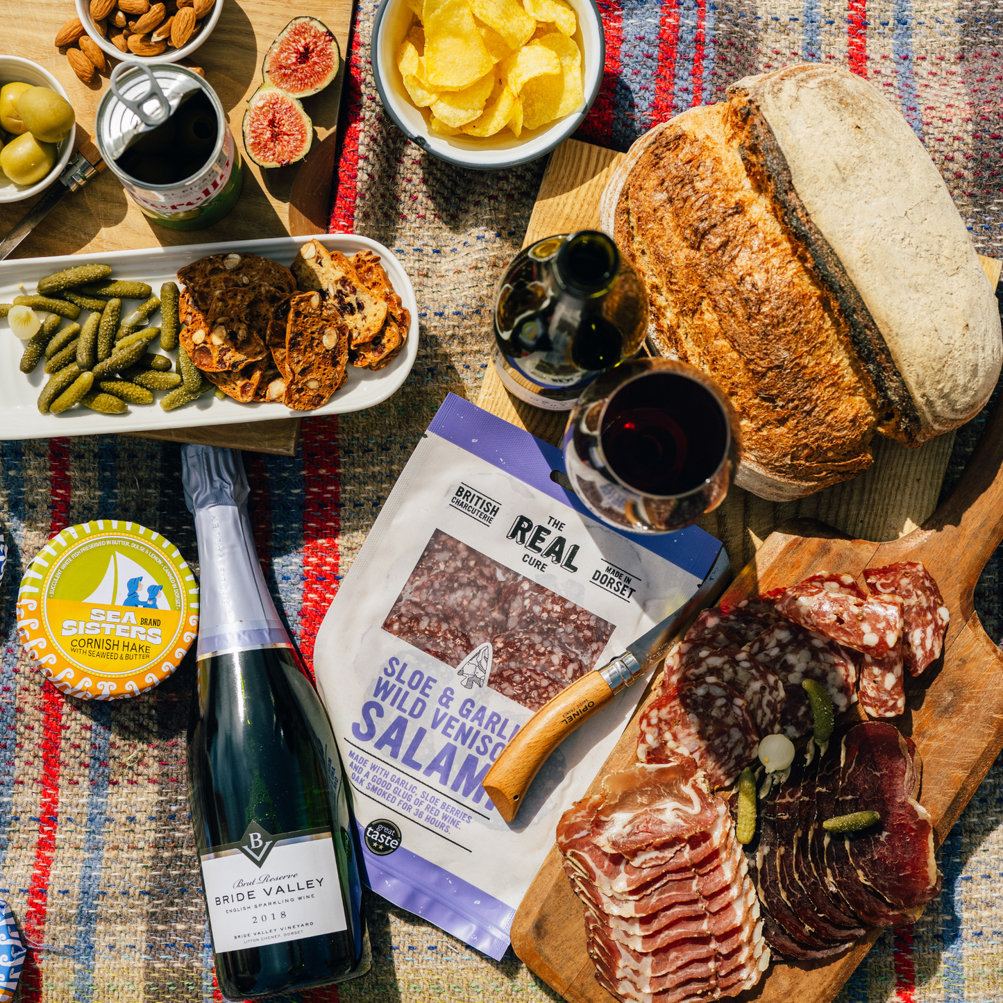 Bride Valley Brut Reserve 2018 & Black Gift Box