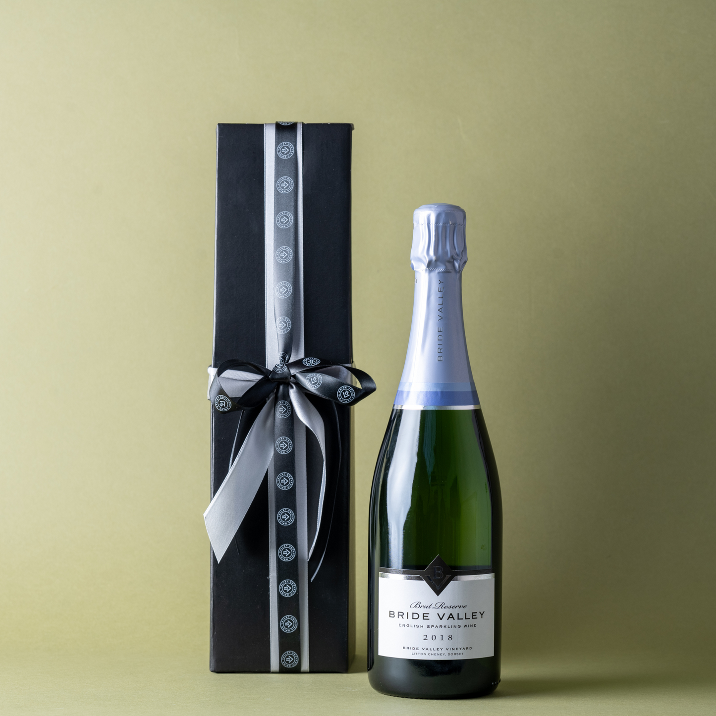 Bride Valley Brut Reserve 2018 & Black Gift Box