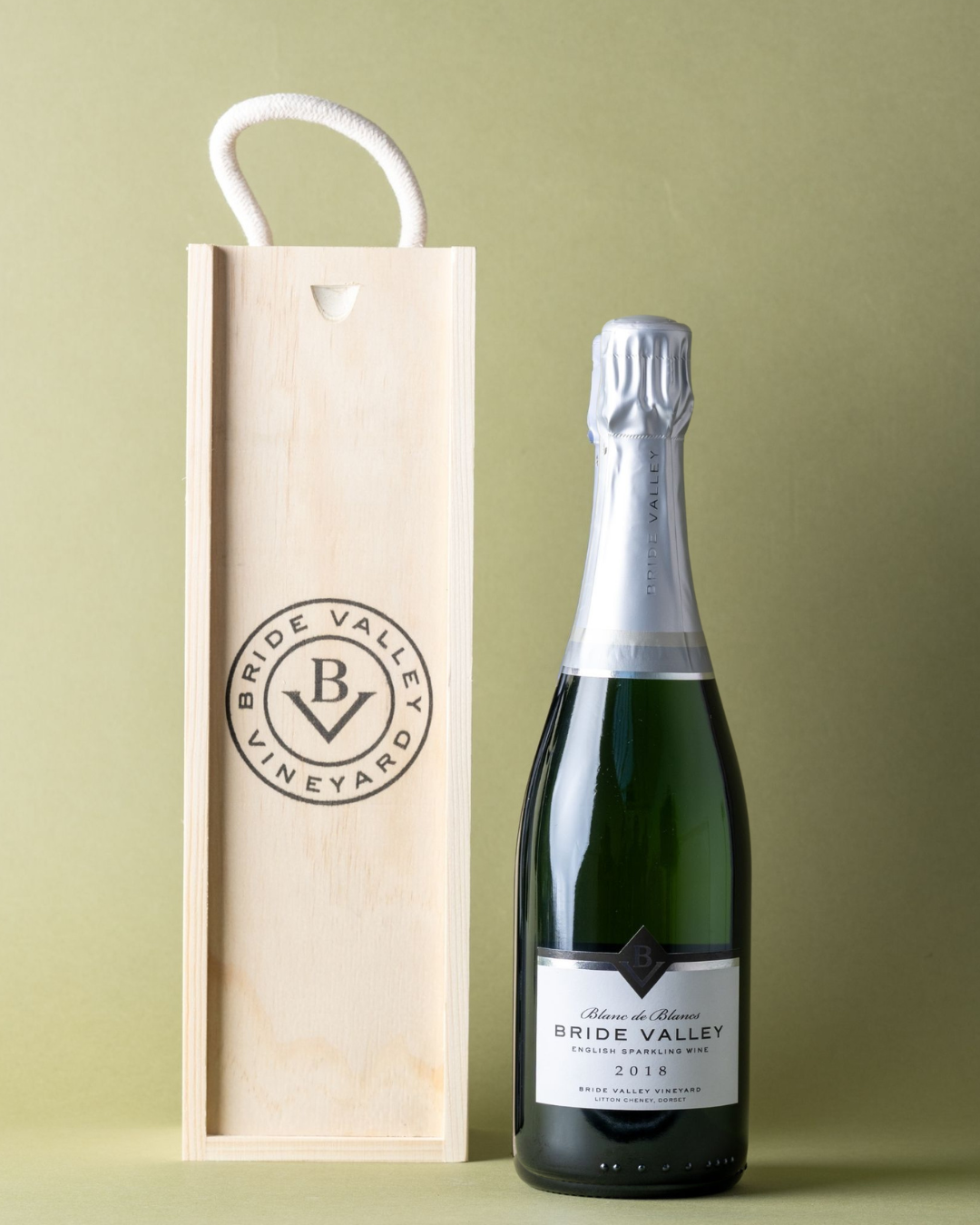 Bride Valley Blanc de Blancs 2018 & Wooden Gift Box
