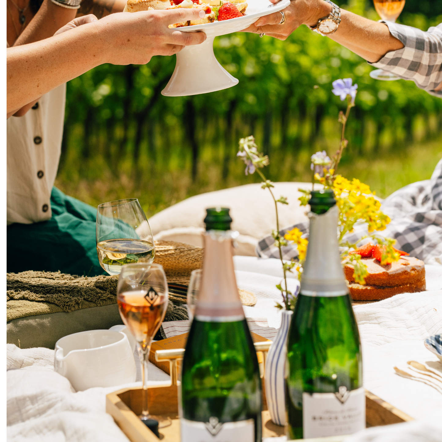 Bride Valley Bella Rosé & Brut Reserve Gift Presentation